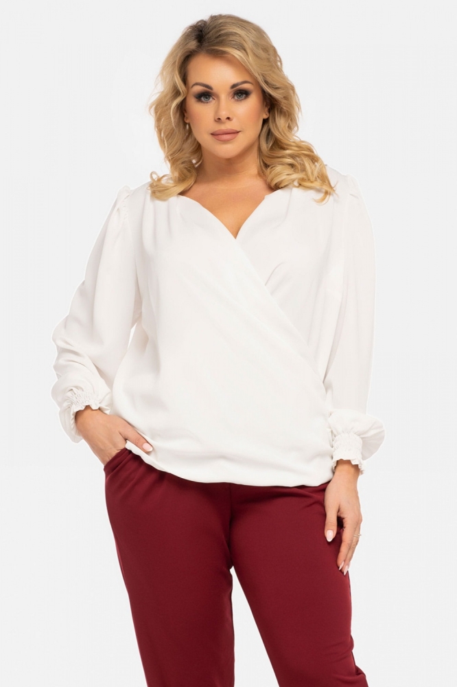 Bluza marime plus model 190969 Karko alb