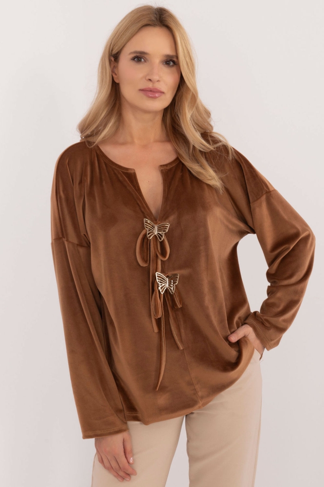 Bluza model 202023 Italy Moda maro