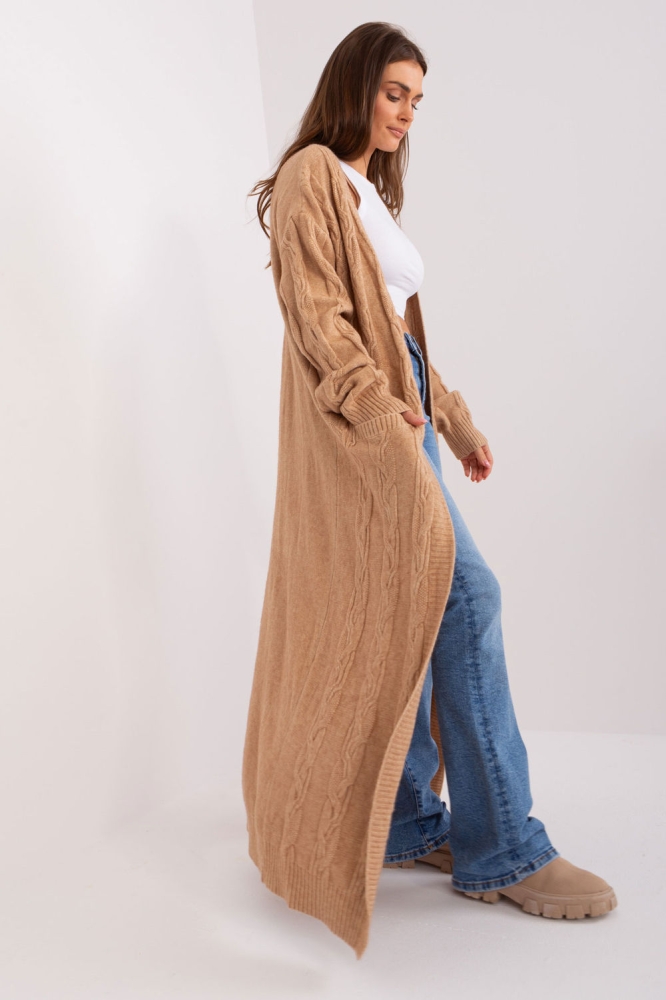 Cardigan model 185968 AT maro