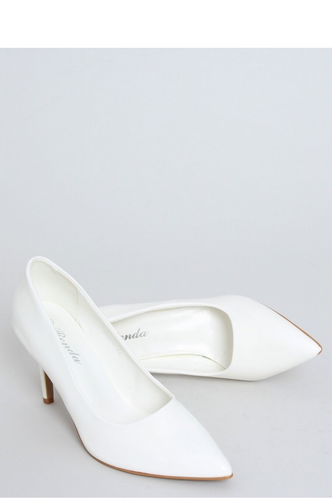 Pantofi cu toc subtire (stiletto) model 151952 Inello alb