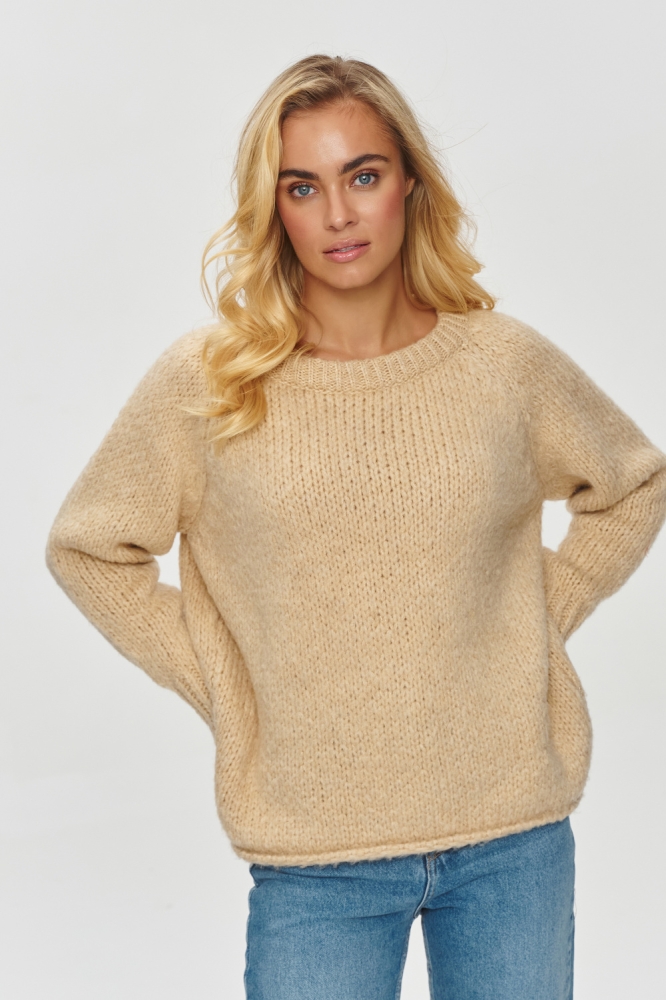 Pulover model 201804 Makadamia bej