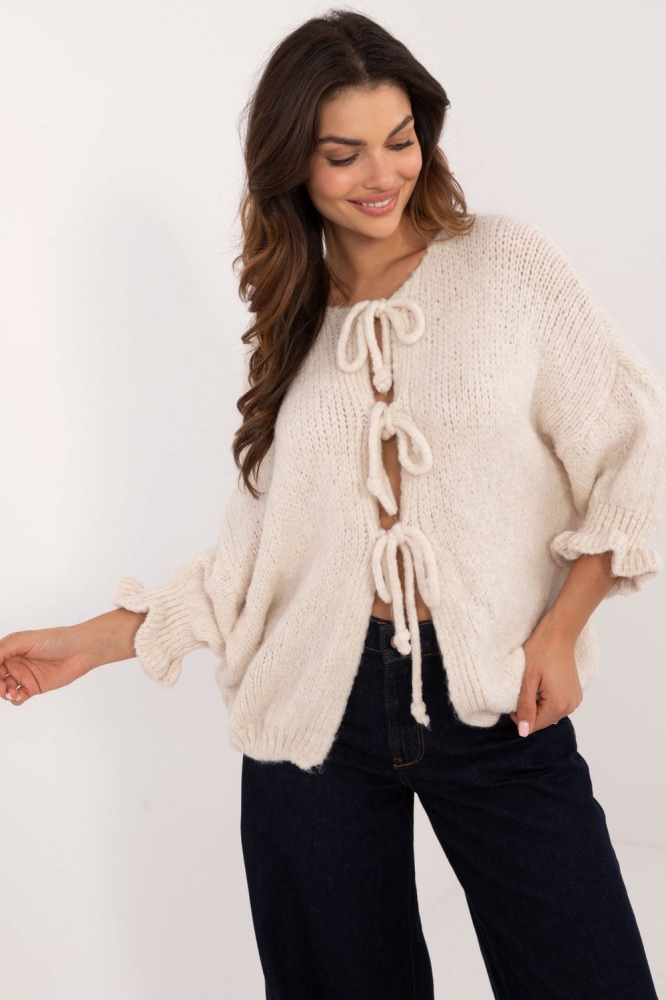 Sveter cu inchidere model 200499 Italy Moda bej
